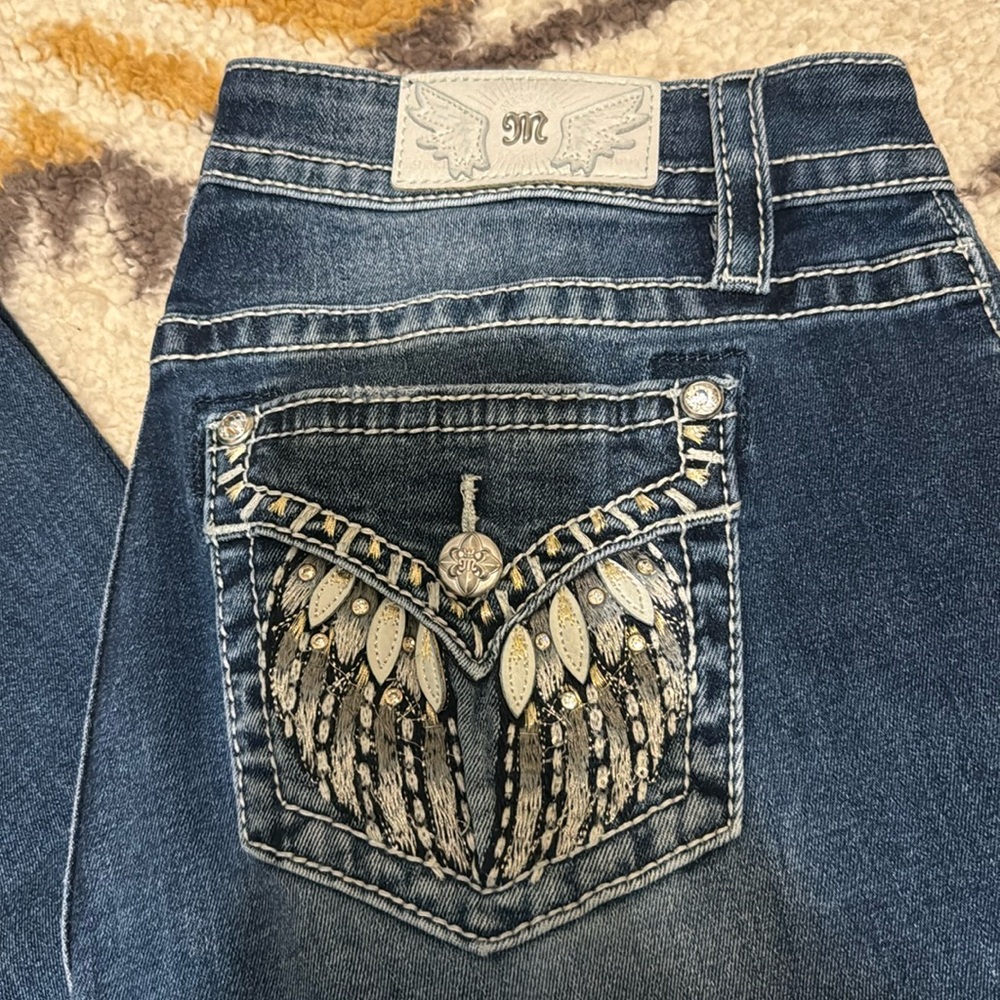 EUC Miss Me Jeans